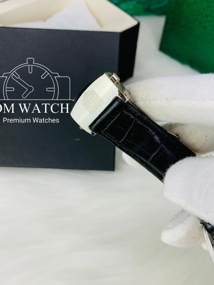 Tag Calibre 5 Watch With Day&Date (Black)