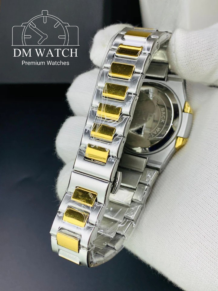 Nautilus Model | Two Tone Black